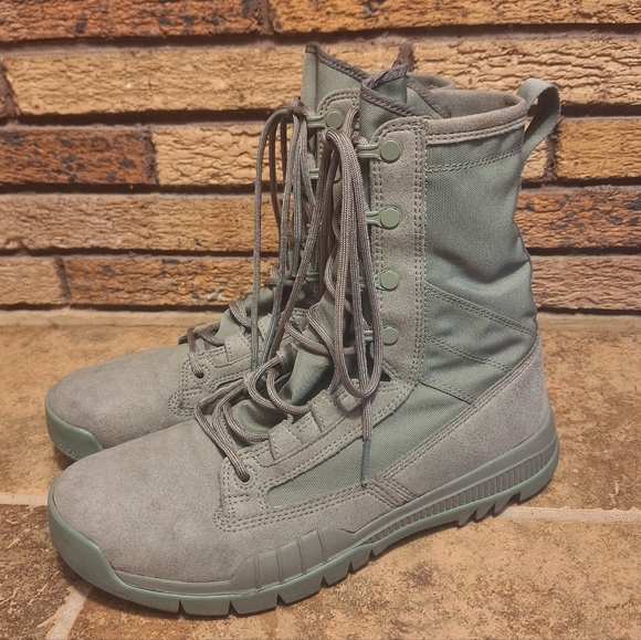 Nike SFB Field 8" Field Tactical Boots Men’s Size 7.5 Sage Green 631371-222 - Picture 1 of 10